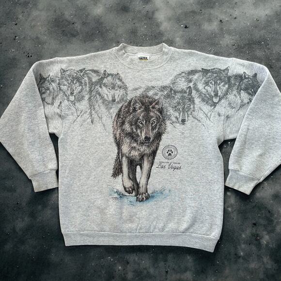 Tultex Other - Vintage Wolf All over Print Graphic Las Vegas Extinction is Forever Grunge Large